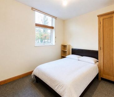6 bedroom house to rent - Photo 5