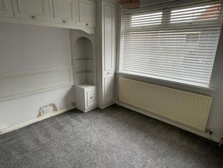2 bedroom detached bungalow to rent - Photo 2