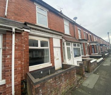 3 bedroom terraced house to rent - Photo 6