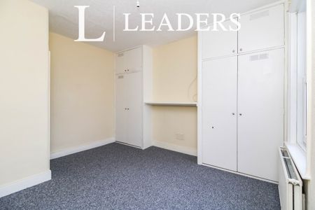 2 bedroom apartment to rent Cambridge Road, Eastbourne, BN22 - Photo 5