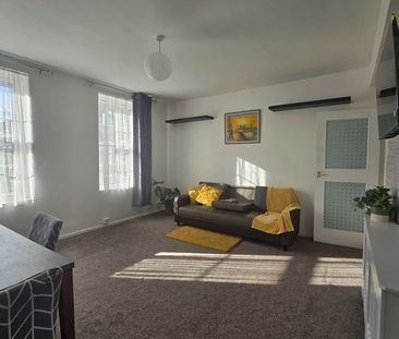 1 Bed Flat, Evelyn Street, SE8 - Photo 4