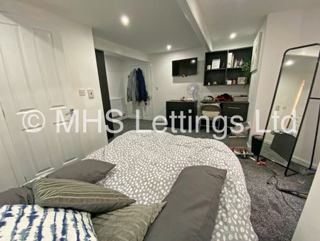 Flat 1, 24 Kensington Terrace, Leeds, LS6 1BE - Photo 3