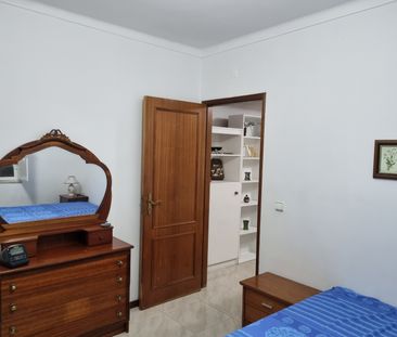 Apartamento T1 Em VRSA para arrendamento anual - Photo 1