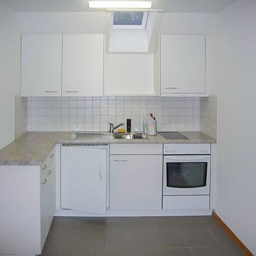 Hübsche 1 ½-Zi.-Dach-Wohnung - Foto 1