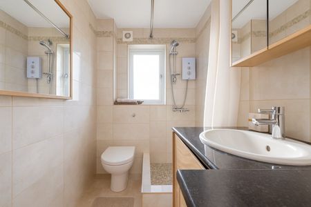 1 Bed Flat, Glenville Grove, SE8 - Photo 4