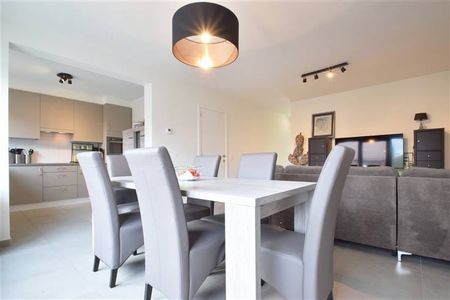 Appartement te huur - Foto 3