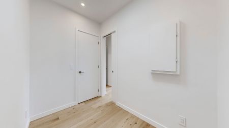 For Lease - 14 Salem Avenue Unit# 3, Toronto, Ontario - Photo 5