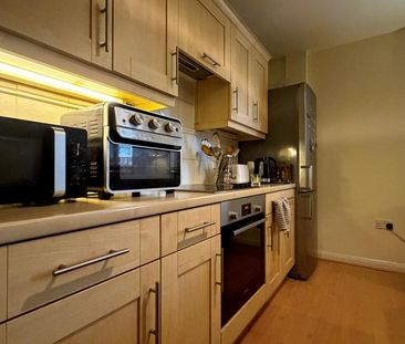 1 bedroom flat to rent - Photo 3