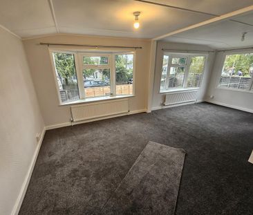 2 bedroom park home to rent - Photo 3