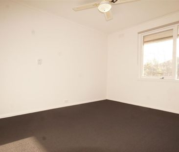 Charmingly Large 4 BR Home! - Photo 3