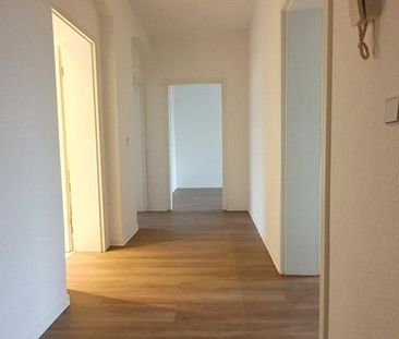 Helle, freundliche 3-Zimmer Wohnung mit Balkon - ab sofort - Foto 6