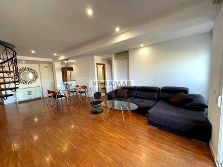 Luxury penthouse for rent in Valencia - Photo 2