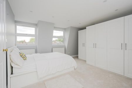 4 bedroom maisonette to rent - Photo 5