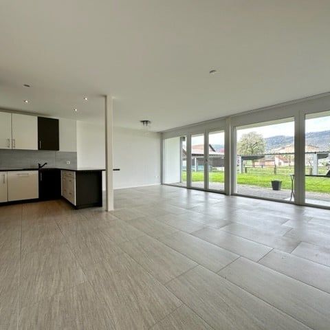 2.5 Zimmer, 65 m², 2. Stock - Photo 1