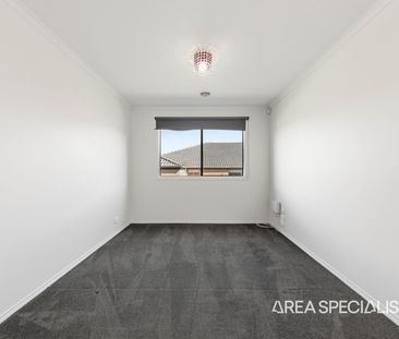 23 Windermere Boulevard, Pakenham VIC 3810 - House For Rent | Domain - Photo 1