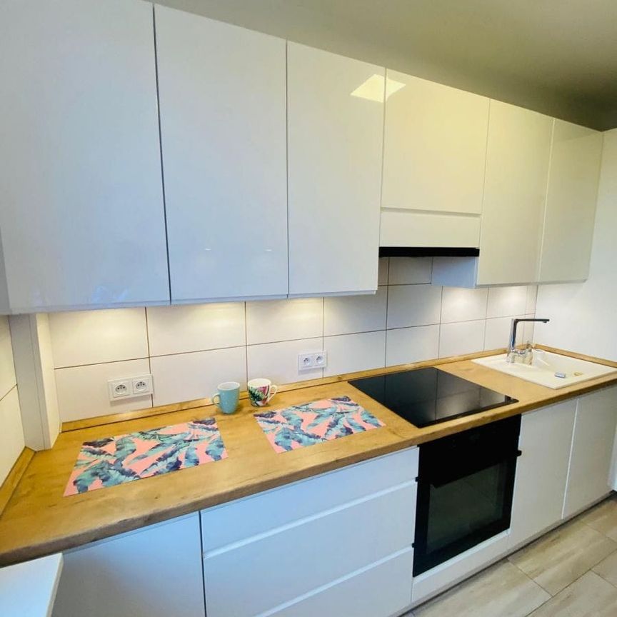 Komfortowe dwupokojowe mieszkanie w Gliwicach 50.61 m² - Zdjęcie 1