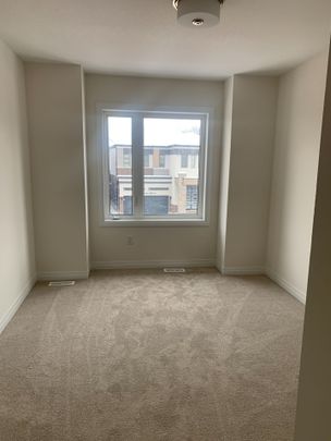 For Lease - 60 Mckernan Avenue, Brantford, Ontario - Photo 1