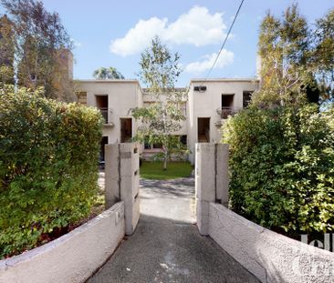6/17 Kerferd Street, Hampton - Photo 3