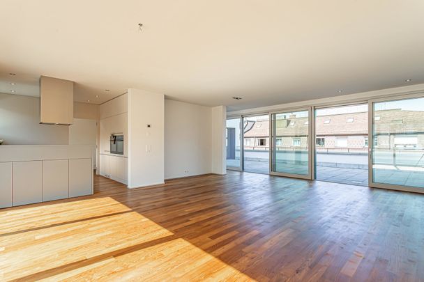 3.5 Zimmer, 125 m², 4. Stock - Photo 1