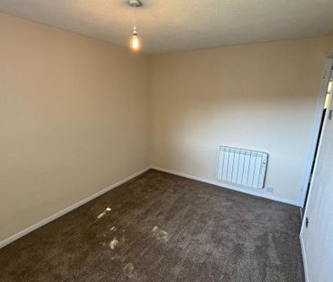 2 bedroom maisonette to rent - Photo 5