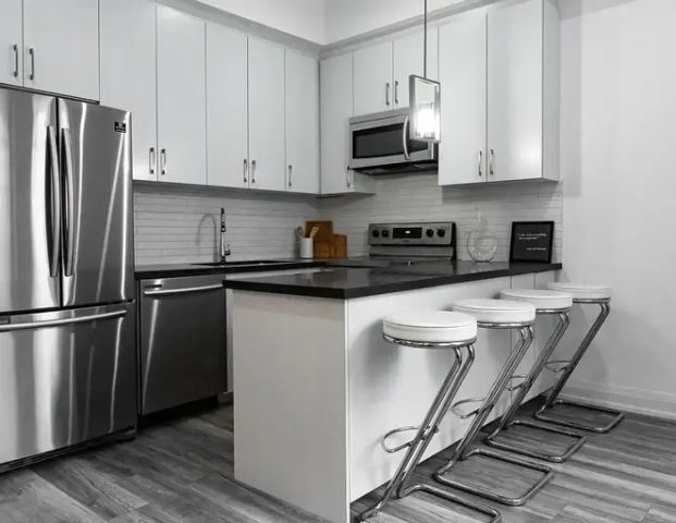 New Garden Residences | 211 Jarvis Street, Toronto - Photo 1