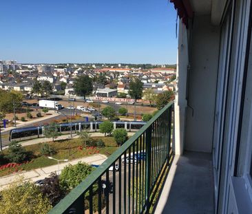 Location Appartement 2 pièces 45m² TOURS 37000 - Photo 4