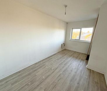 3 bedroom house to rent - Photo 3