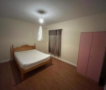 2 Bed End Terrace, Marlsford Street, L6 - Photo 4