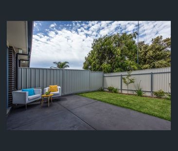 Step into easy living with this well-presented home! - Photo 6