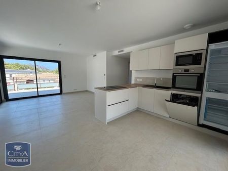 Location Appartement 4 pièces 93m² ST RAPHAEL 83700 - Photo 5