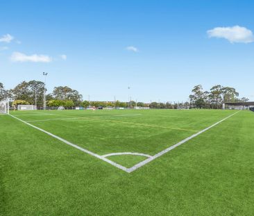 Jade Gardens: Heavenly Top Floor Chic Apartment With Light, Tree To... - Photo 5