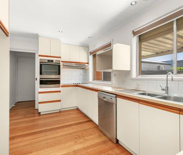 46 Noga Avenue, Keilor East VIC 3033 - Photo 5