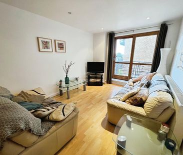 2 bedroom flat to rent - Photo 3