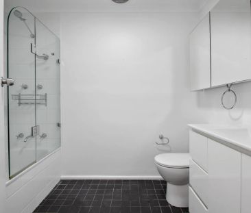 Secluded, Stylish & Sunlit Corner Townhouse in 'Kinrara Mews' - Photo 3
