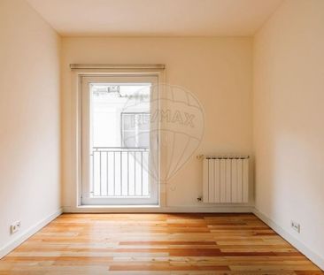 2 room luxury Flat for rent in Misericórdia, Lisbon - Photo 3