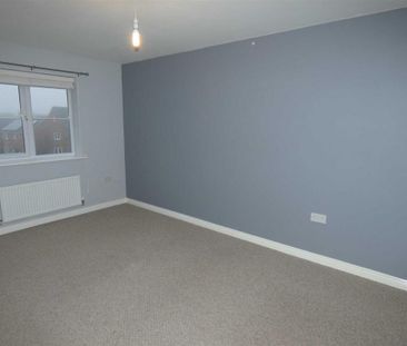 4 bedroom townhouse to rent - Photo 2