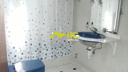 Casa adosada de alquiler en Centro - Photo 5