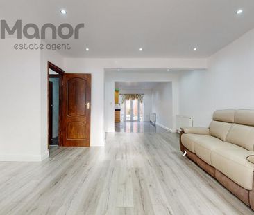 3 bedroom end of terrace house to rent - Photo 5