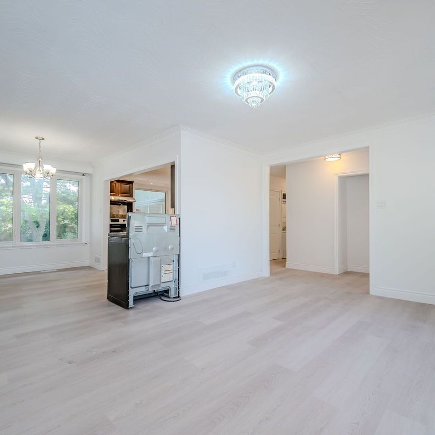 For Lease - 575 Third Line Unit# A, Oakville, Ontario - Photo 1