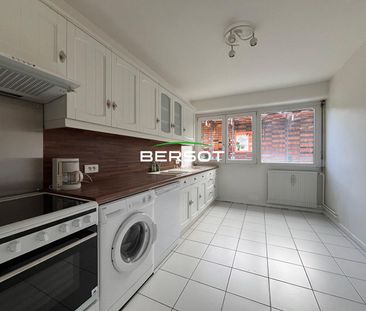 T2 avec balcons et parking proche centre ville - Photo 6