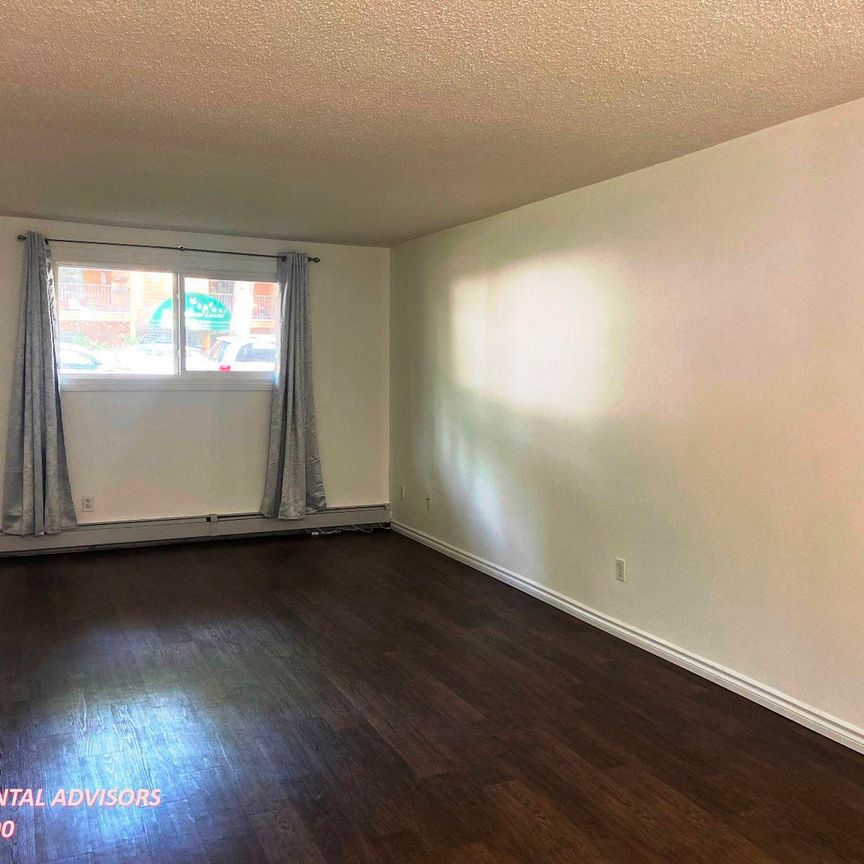 #101 10420 93 Street Northwest - Photo 1