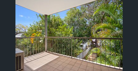 2/11 Forbes Street, Hawthorne, Qld 4171 - Photo 2