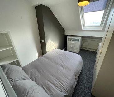 Headingley Mount, Headingley, LS6 3EW, Leeds - Photo 3