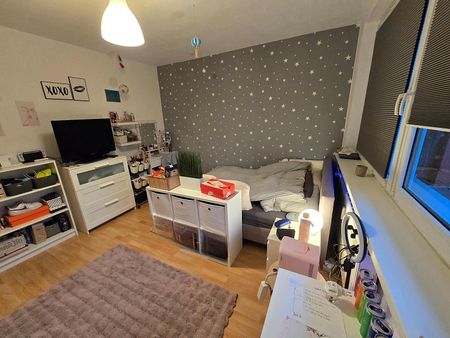 Großzügige 4-Zimmerwohnung mit Weitblick zu vermieten! - Photo 5