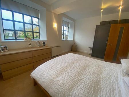 2 bedroom flat to rent - Photo 5