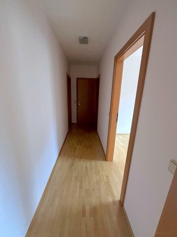 TOP LAGE GEIDORF: Barrierefreie 4 Zimmer Wohnung mit Balkon + Tiefgarage - Photo 4