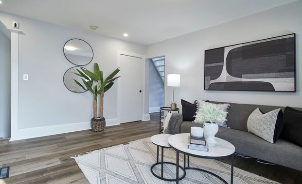 For Lease - 124 Agnes Street Unit# Upper, Oshawa, Ontario - Photo 1