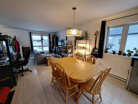 Maison de plain-pied à louer - Sainte-Sophie - Photo 3