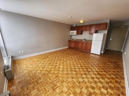 315 Nelson Street - 203 - Photo 2