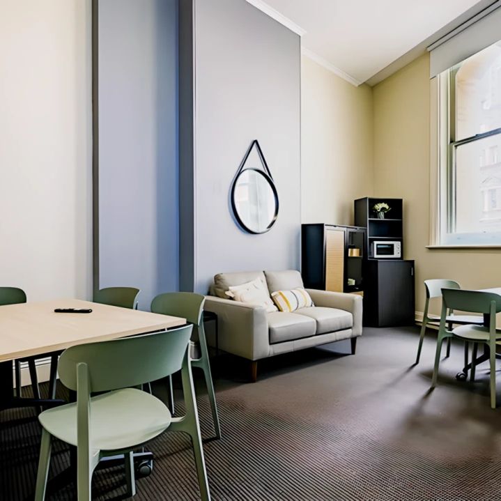 Inviting double ensuite bedroom near the University of Sydney - Photo 1